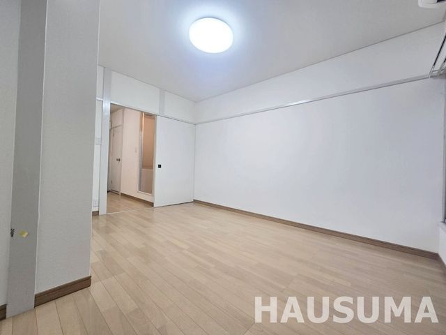 �y�����E���r���O�z�@2026.4.4�B�e