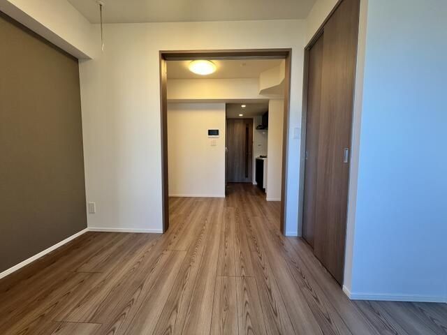 �y���̑��ݔ��z�@