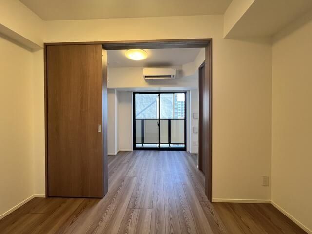 �y���̑��ݔ��z�@