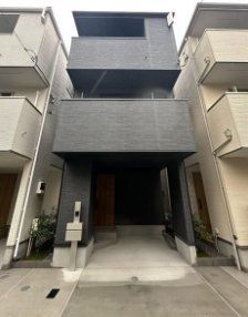 �y�G���g�����X�z�@�O��