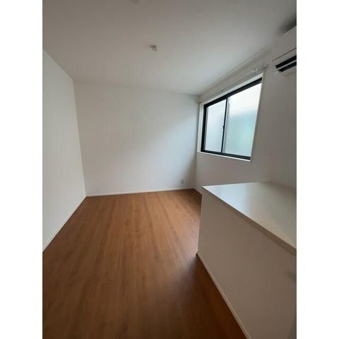 �y���̑��ݔ��z�@