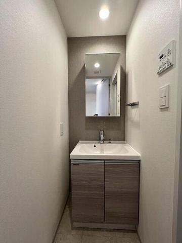 �y���ʏ��z�@