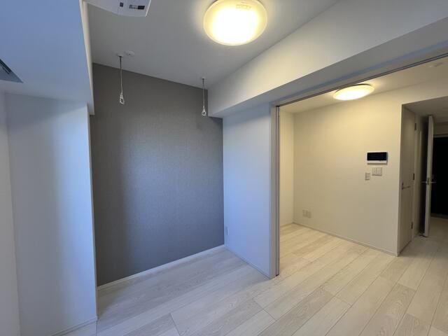 �y���̑��ݔ��z�@