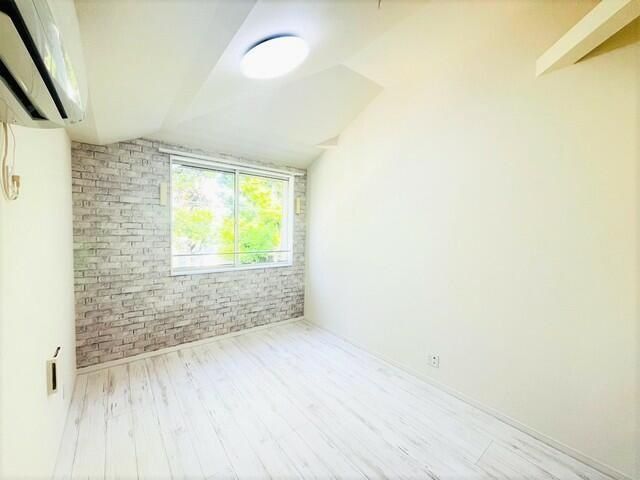 �y���̑������E�X�y�[�X�z�@