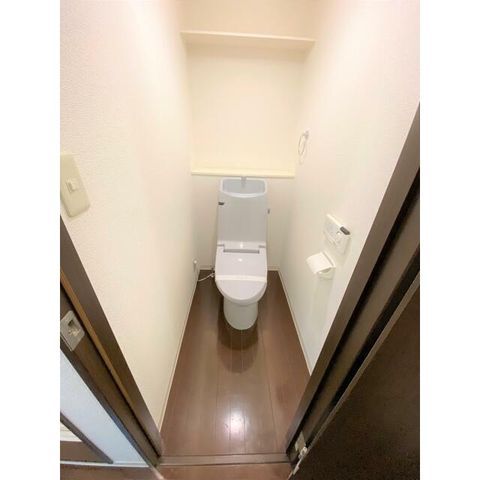 �y�g�C���z�@