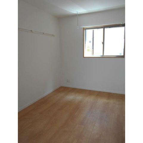 �y���ԁE���r���O�z�@