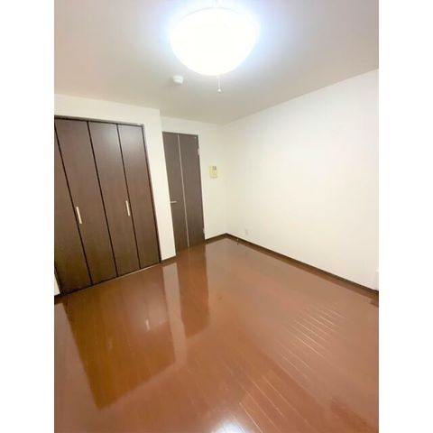�y���ԁE���r���O�z�@