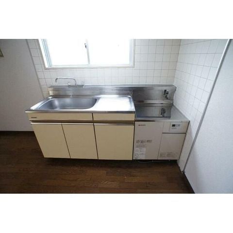 �y�L�b�`���z�@