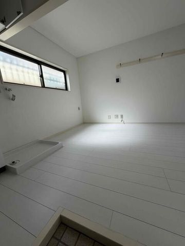 �y���̑������E�X�y�[�X�z�@