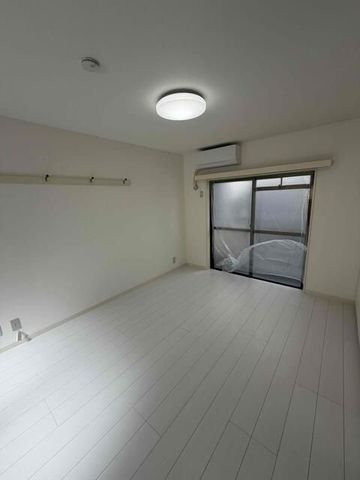 �y���̑������E�X�y�[�X�z�@