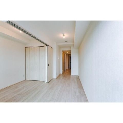 �y���ԁE���r���O�z�@