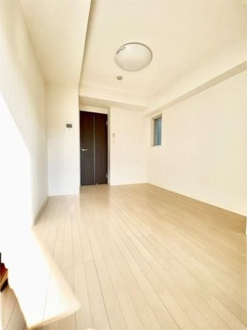 �y���̑������E�X�y�[�X�z�@