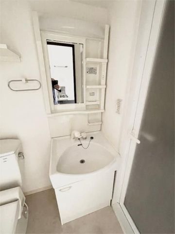 �y���ʏ��z�@