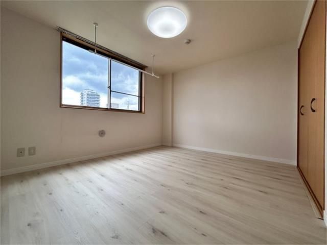 �y���̑������E�X�y�[�X�z�@