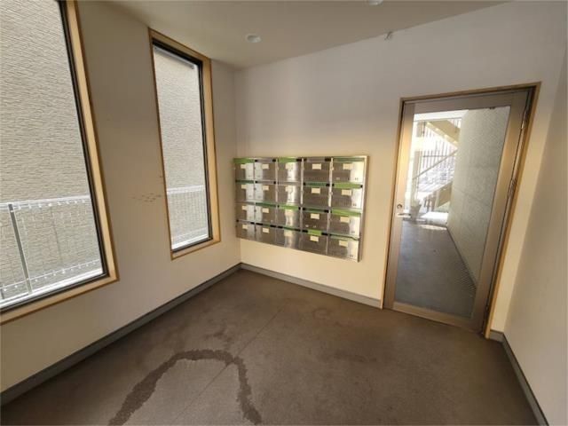 �y�G���g�����X�z�@