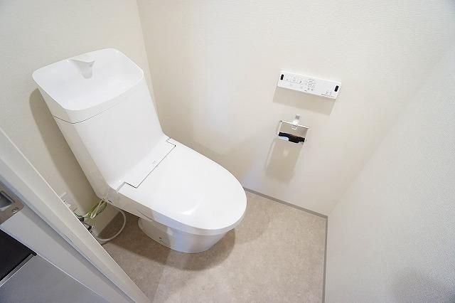 �y�g�C���z�@