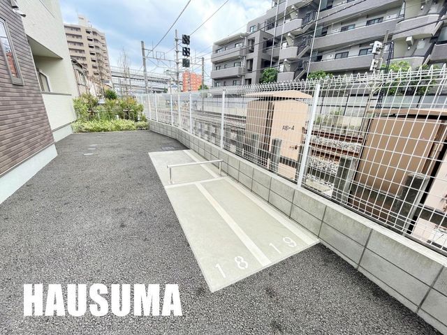 �y���̑��z�@�o�C�N���֏�