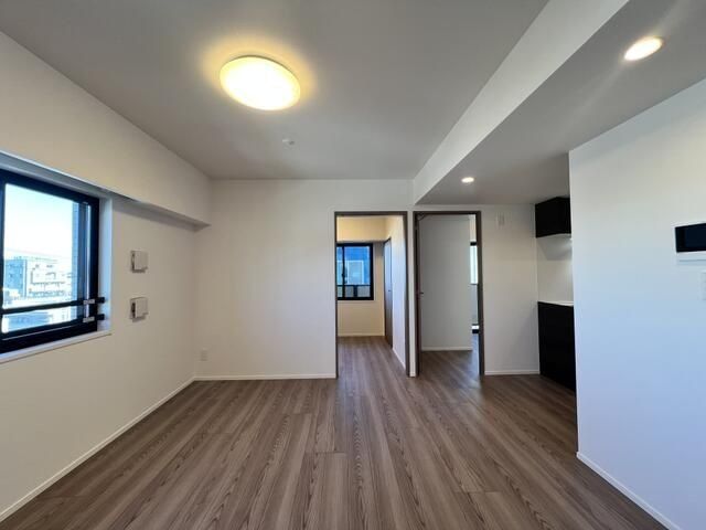 �y���ԁE���r���O�z�@