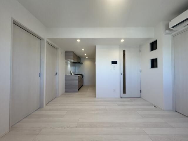 �y���̑��ݔ��z�@