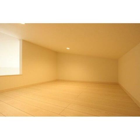 �y���̑������E�X�y�[�X�z�@