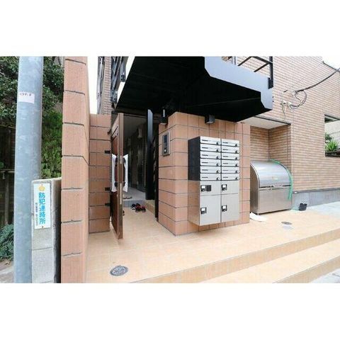 �y�G���g�����X�z�@