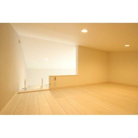 �y���̑������E�X�y�[�X�z�@