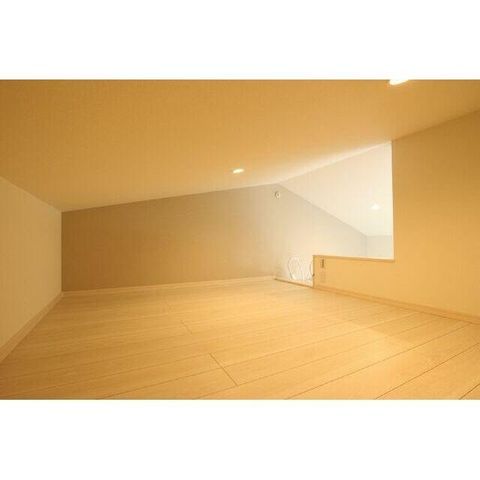 �y���̑������E�X�y�[�X�z�@