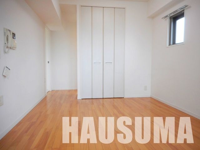 �y���ԁE���r���O�z�@