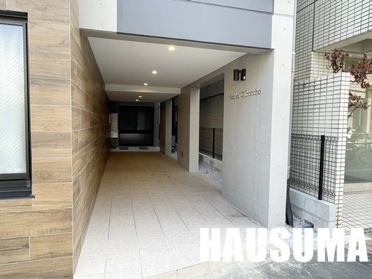 �y�G���g�����X�z�@