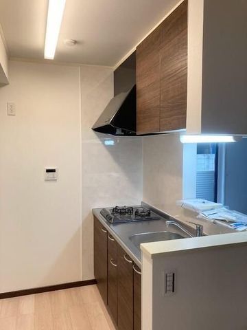 �y�L�b�`���z�@