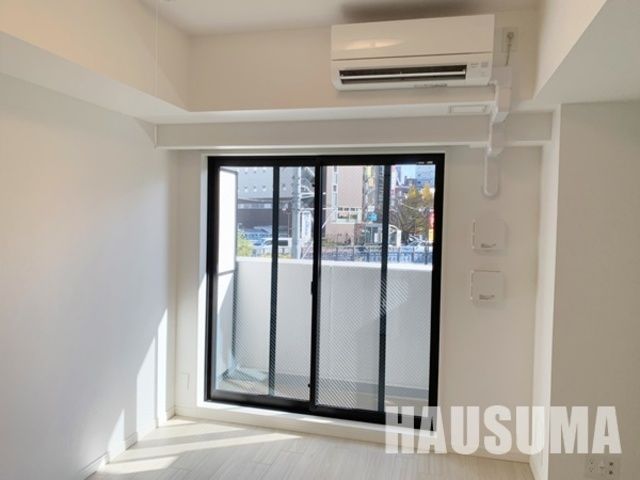 �y���̑������E�X�y�[�X�z�@���������^�C�v�Q�l�ʐ^�A�J�������قȂ�܂�