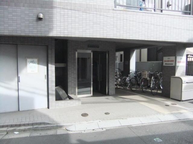 �y�G���g�����X�z�@�G���g�����X