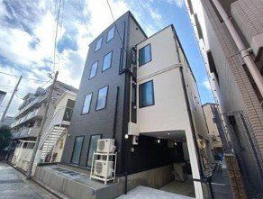 �y�G���g�����X�z�@�O��