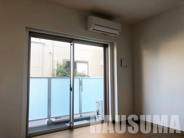 �y���ԁE���r���O�z�@����