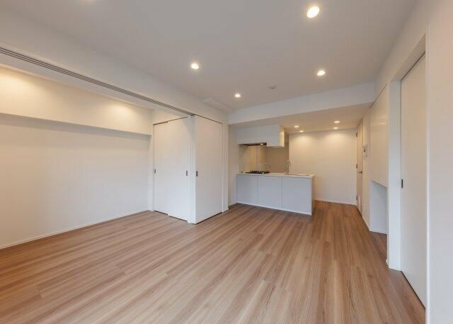 �y���̑������E�X�y�[�X�z�@