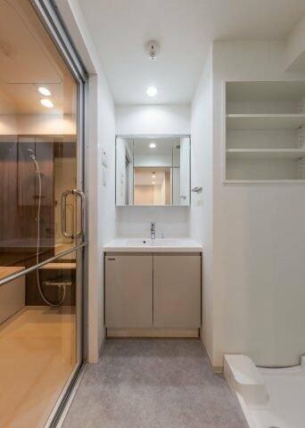 �y���ʏ��z�@