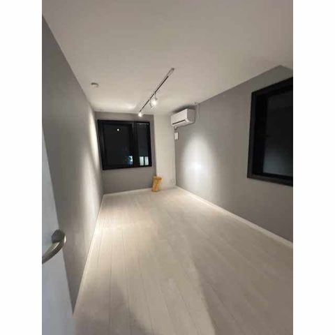 �y���ԁE���r���O�z�@