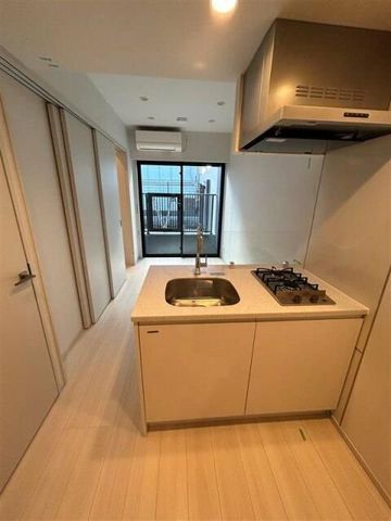 �y�L�b�`���z�@