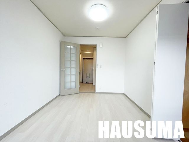 �y���̑������E�X�y�[�X�z�@���r���O/����