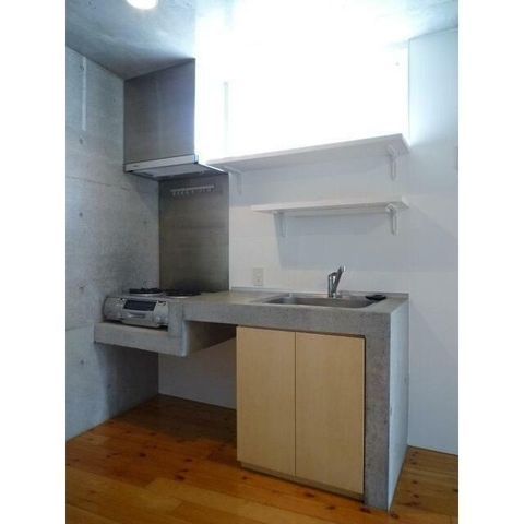 �y�L�b�`���z�@