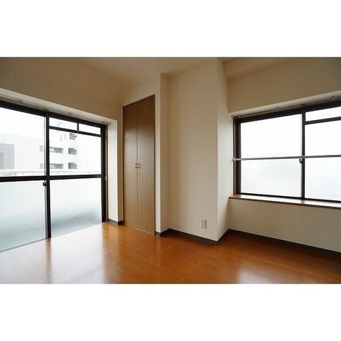 �y���̑������E�X�y�[�X�z�@