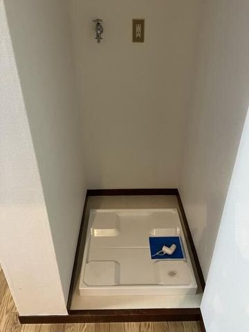 �y���̑��ݔ��z�@