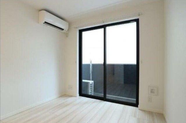 �y���ԁE���r���O�z�@����