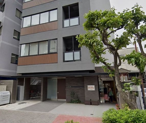 �y���Ӂz�@�����闢���炫��ۈ牀 �k��4���B 260m