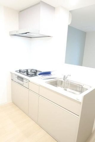 �y�L�b�`���z�@