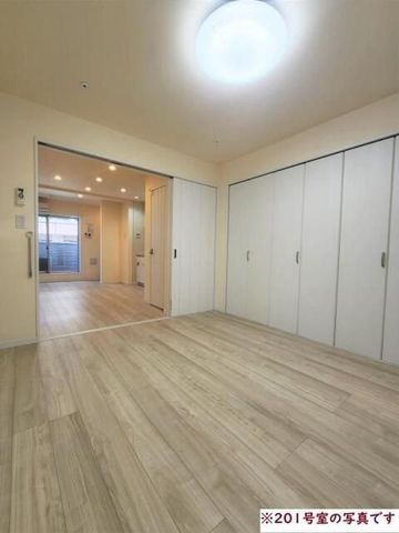 �y���[�z�@