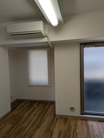 �y���̑��ݔ��z�@