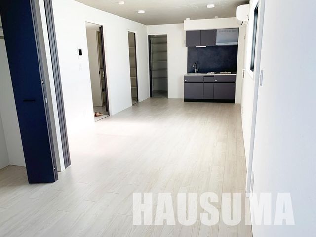 �y���ԁE���r���O�z�@���r���O/����