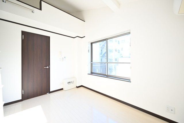 �y���̑������E�X�y�[�X�z�@