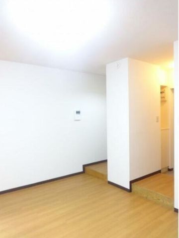 �y���ԁE���r���O�z�@����